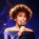 Whitney Houston - Fotocredits: PH2 Mark Kettenhofen (Bron: Wikimedia Commons)