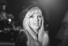 Lynsey De Paul - Fotocredits: AVRO - Wikimedia Commons (CC BY-SA 3.0)