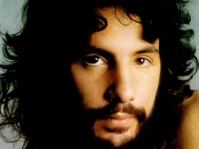 Cat Stevens - Wikimedia Commons (Publiek Domein)