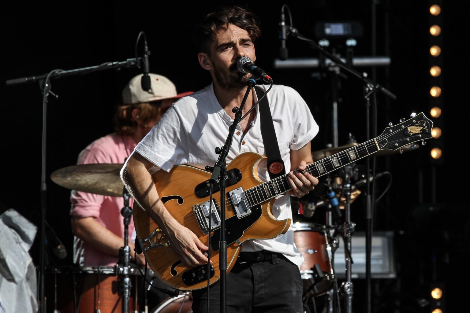 Local Natives voor concerten naar Brussel en Amsterdam