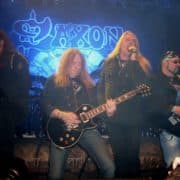 Saxon - Fotocredits; Mattmetallica - Bron wikimedia commons