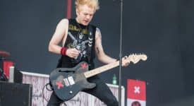 Jera On Air, Sum 41 (Deryck Whibley) - Fotocredits Stefan Brending (2eight) - Wikimedia Commons (CC BY-SA 4.0)