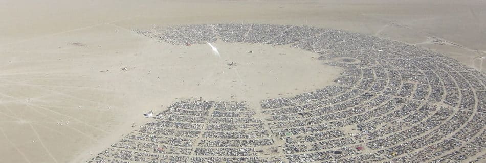 Burning Man - Credits: Kyle Harmon | wikimedia commons