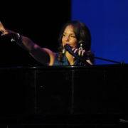 Alicia Keys - Fotocredits: Wallmart - CC Flickr (CC BY 2.0)