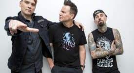 Blink-182 - Bron: persfoto Friendly Fire