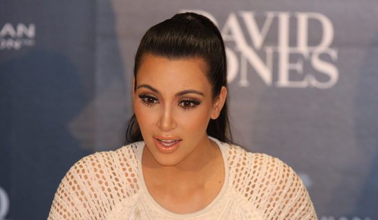 Kim Kardashian - Foto: Eva Rinaldi - (Bron: Wikimedia Commons)