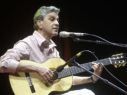 Caetano Veloso - Foto User Starlight (WikiMedia)