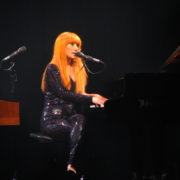 Tori Amos - Foto: Eric Skiff - (Bron: Wikimedia Commons)