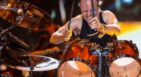 Lars Ulrich (Metallica) - Foto Ralph Arvesen (Flickr) (CC BY 2.0)