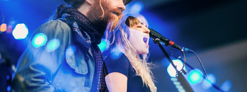 Angus & Julia Stone - Foto Levi Manchak (Wikimedia)(CC BY 2.0)