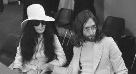 Yoko Ono en John Lennon (Imagine) - Foto Joost Evers (Wikimedia)