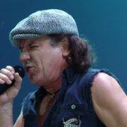 Brian Johnson (AC/DC) Cropped - Foto: Matt Becker - Bron: Wikimedia Commons - Licentie: (CC BY-SA 3.0)