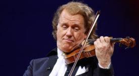 André Rieu - Fotocredits: Bill in Arizona - Bron: Flickr (CC BY-NC 2.0)