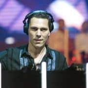 DJ Tiesto - FotDJ Tiesto - Fotocredits Patrick Savalle - (Wikimedia Commons)ocredits Patrick Savalle - Wikimedia Commons