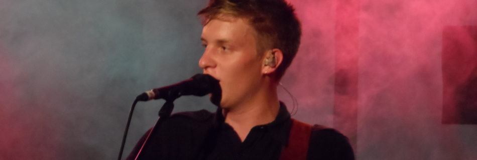 George Ezra - Fotocredits: Chris (Wikimedia Commons)