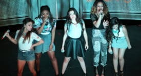 Fifth Harmony - Fotocredits: OrangeSporanges (Wikimedia Commons)