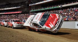 Auto Stunt Show - Fotocredits: Jas07c (Wikimedia Commons) (Fast & Furious)
