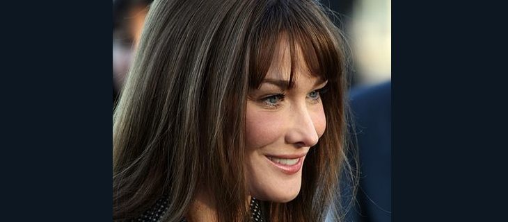 Carla Bruni - Fotocredits: Remi Jouan - Bron: Wikimedia Commons