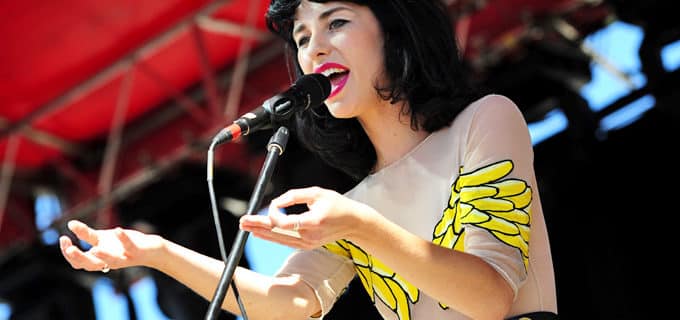 Kimbra - Fotocredits: Stuart Sevastos (Wikimedia Commons)