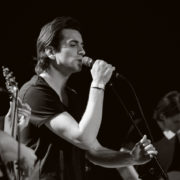 Dotan - Fotocredits: Jorn Idzerda (CC Flickr) (CC BY-NC-ND 2.0) https://www.flickr.com/photos/jornidzerda/6980297317/
