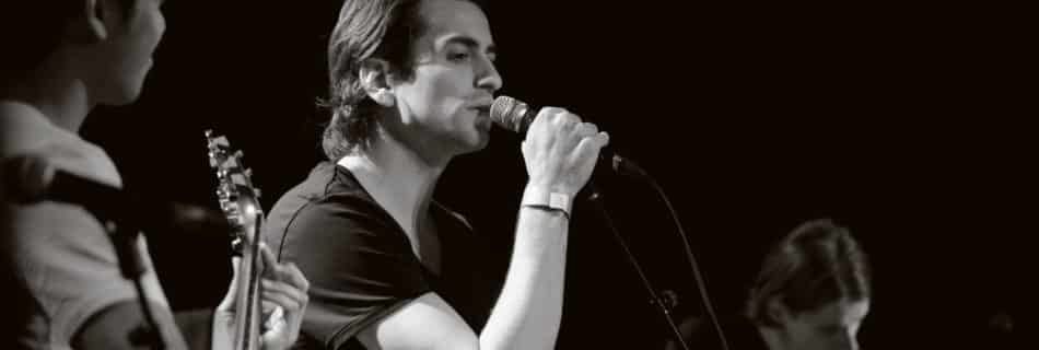 Dotan - Fotocredits: Jorn Idzerda (CC Flickr) (CC BY-NC-ND 2.0) https://www.flickr.com/photos/jornidzerda/6980297317/