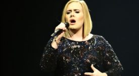 Adele - Fotocredits: kristopher Harris (Wikimedia Commons, CC BY 2.0)