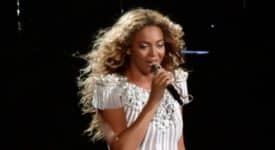 Beyoncé - Fotocredits: Nat Ch Villa (Wikimedia Commons, CC BY 2.0)