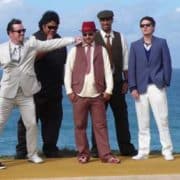 Fat Freddy's Drop - Bron: Wikipedia CC BY-SA 3.0 - Fotocredits: Sanellie