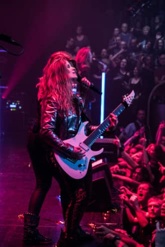 Delain in TivoliVredenburg - Foto: Yascha Hoendervangers (Artiesten Nieuws)