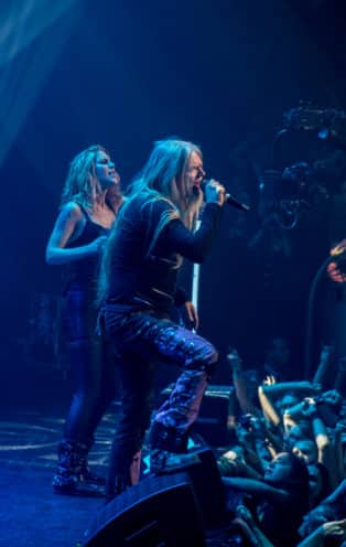 Delain in TivoliVredenburg - Foto: Yascha Hoendervangers (Artiesten Nieuws)