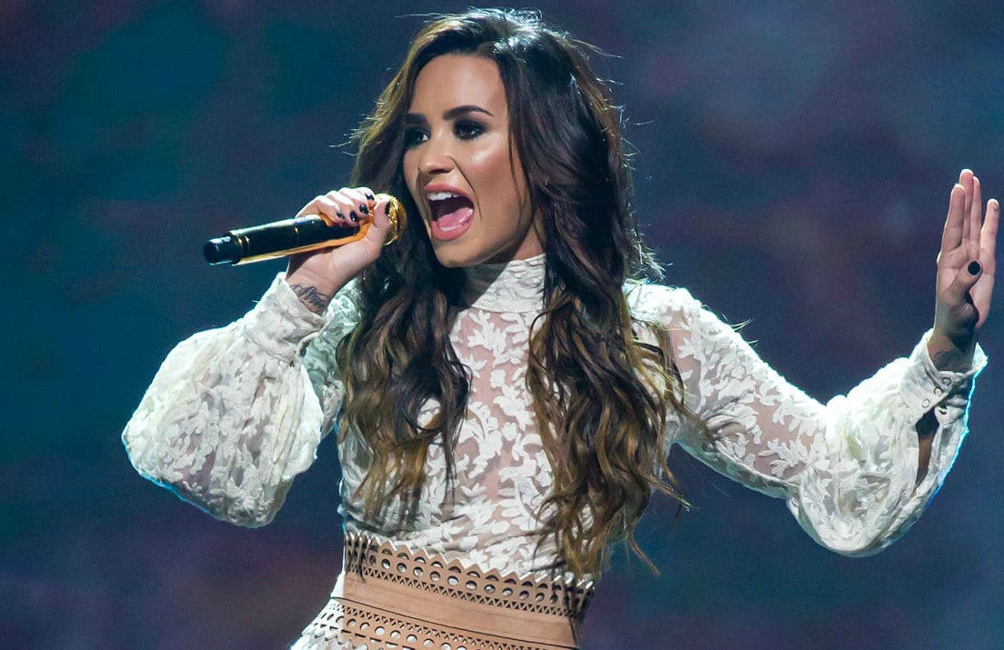 Stunning Demi Lovato Joining The Jonas Brothers At Metlife Stadium? Fans Buzz About 'camp Rock 3' - Hindustan Times Photo for Desktop Stunning Demi Lovato Joining The Jonas Brothers At Metlife Stadium? Fans Buzz About 'camp Rock 3' - Hindustan Times Photo for Desktop