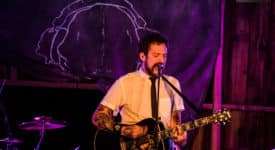 Frank Turner & the sleeping souls - Fotocredits Roberta - Flickr (CC BY 2.0)