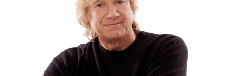 Justin Hayward (The Moody Blues) - Foto persbericht De Oosterpoort (cropped)