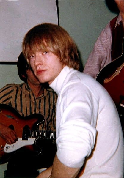 Brian Jones in the locker room of the gym of Georgia Southern College. Author: Kevin Delaney. 4 mei 1965.