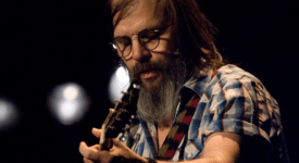 Steve Earle - Foto: Bryan Ledgard (Flickr, CC BY 2.0)