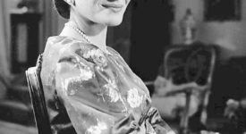 Photo of Maria Callas from the television talk show Small World. Pre-1978 No mark/no credits (Wikimedia Commons, publiek domein)