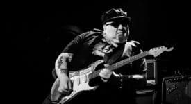 Popa Chubby - Foto Andreas Lawen (Wikimedia Commons, CC BY-SA 3.0)