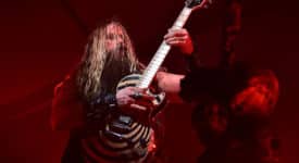 Zakk Wylde (Zakk Sabbath, Black Label Society, Ozzy Osbourne) - Foto Staff Sgt. Sara Keller (Wikimedia, public domain)