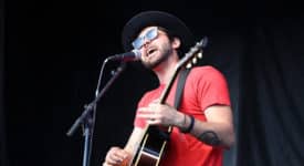 Shakey Graves - Credits: Andy Witchger via Flickr (CC BY 2.0)