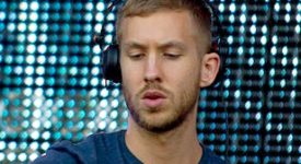 Calvin Harris - Fotocredits Carlos Delgado - Wikimedia Commons (CC BY-SA 3.0)