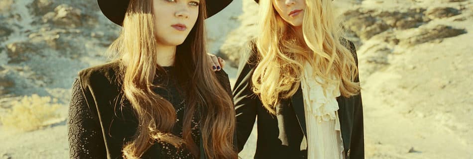 First Aid Kit - By Neil Krug [CC BY 3.0 (https://creativecommons.org/licenses/by/3.0)], via Wikimedia Commons