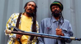 Israel vibration - By IVAD [CC BY-SA 4.0 (https://creativecommons.org/licenses/by-sa/4.0)], via Wikimedia Commons