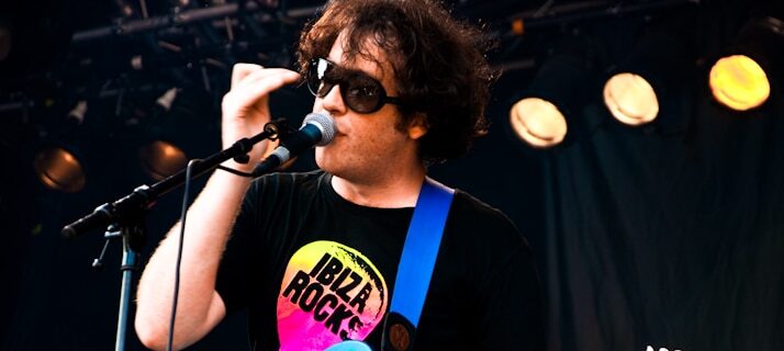 Matthew Murphy (The Wombats) - Fotocredits E. Birkedal - Wikimedia Commons (CC BY 2.0)