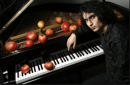 Tigran Hamasyan - Foto: Santimusica (Wikimedia, CC BY-SA 4.0)