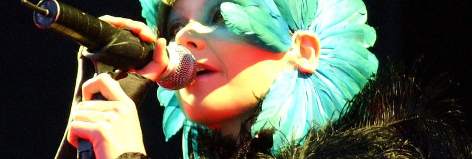 Björk - Credits: Zach Klein via Wikimedia Commons (CC BY 2.5)