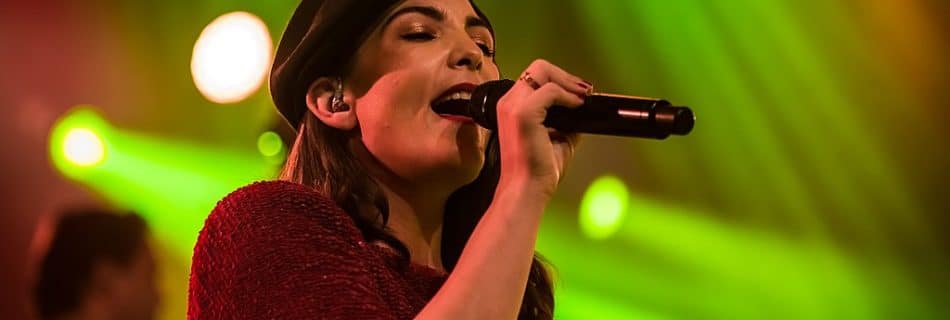 Caro Emerald - Fotocredits: By Foto: Andreas Lawen, Fotandi [CC BY-SA 4.0] via Wikimedia Commons