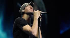 fans - Enrique Iglesias - Foto: Walmart (Flickr, CC BY 2.0)