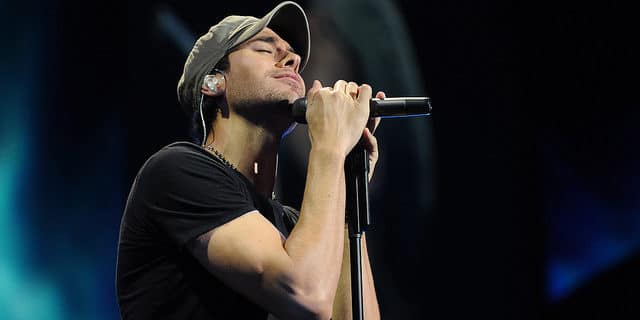 fans - Enrique Iglesias - Foto: Walmart (Flickr, CC BY 2.0)