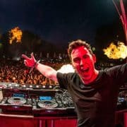 Hardwell op Mysteryland - Fotocredits Nicolasemgeest - Wikimedia Commons (CC BY 2.0)