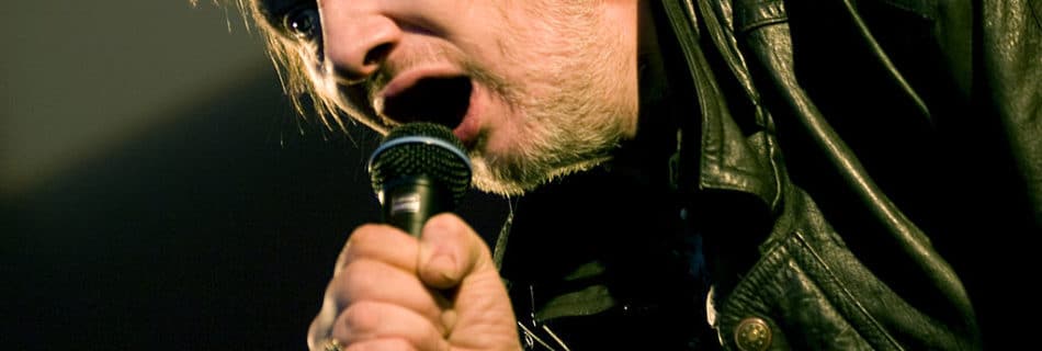 Shane MacGowan, The Pogues - By Marcus Lynam from Dublin (Shane MacGowanUploaded by Kafuffle) [CC BY 2.0] via Wikimedia Commons